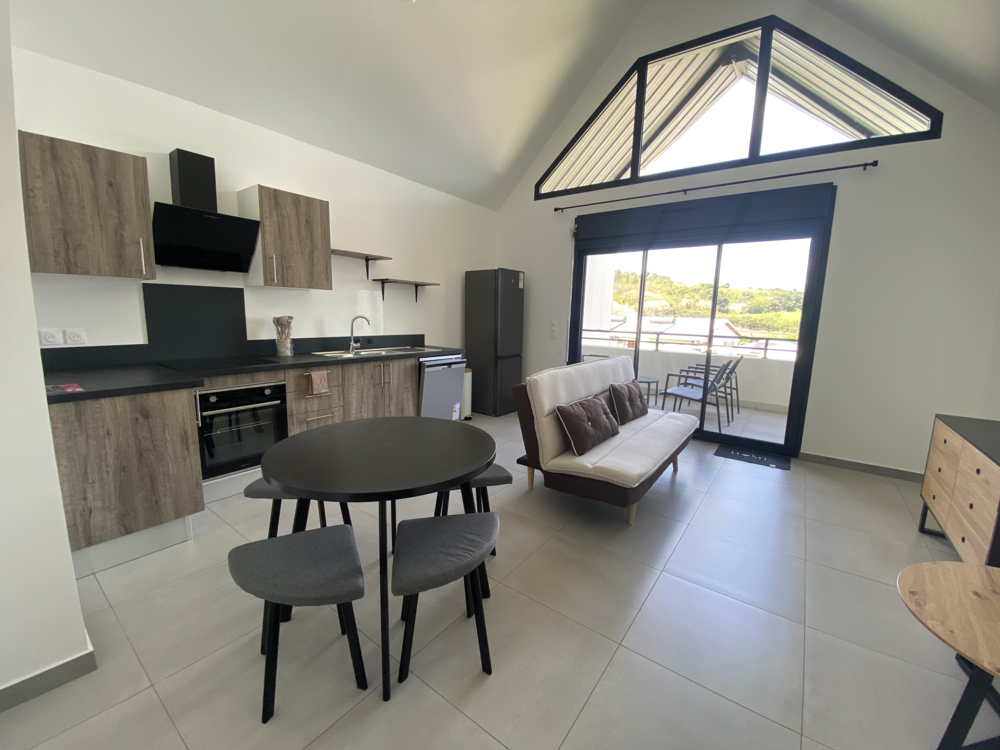 Appartement - �tang-Sal�