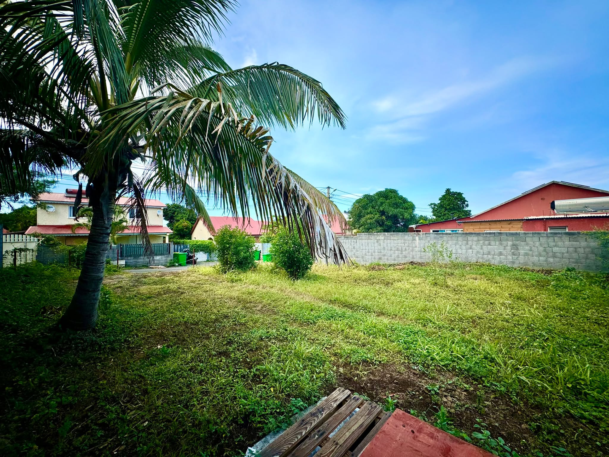 Terrain - Saint-Pierre