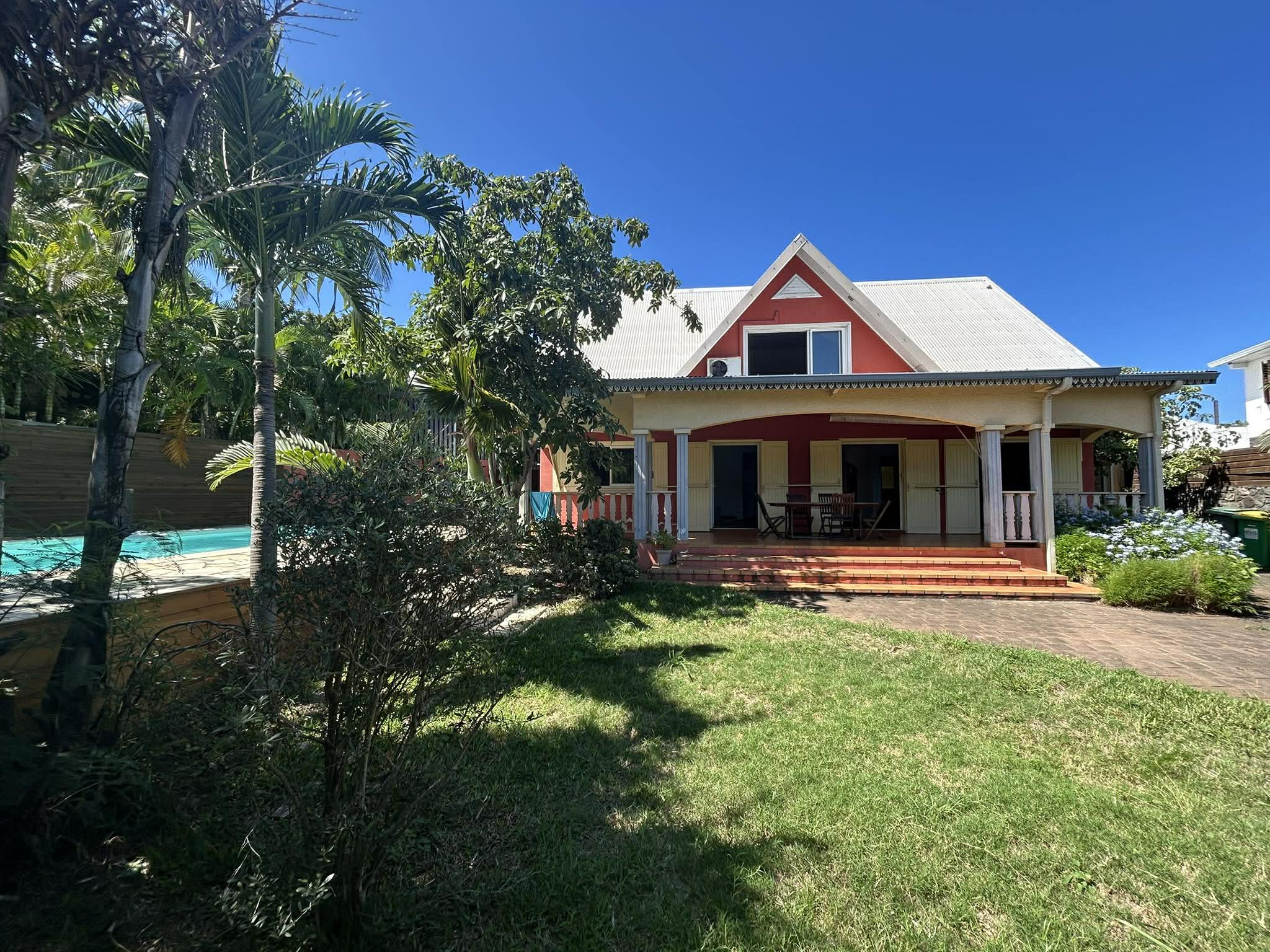 Maison-Villa - Saint-Pierre